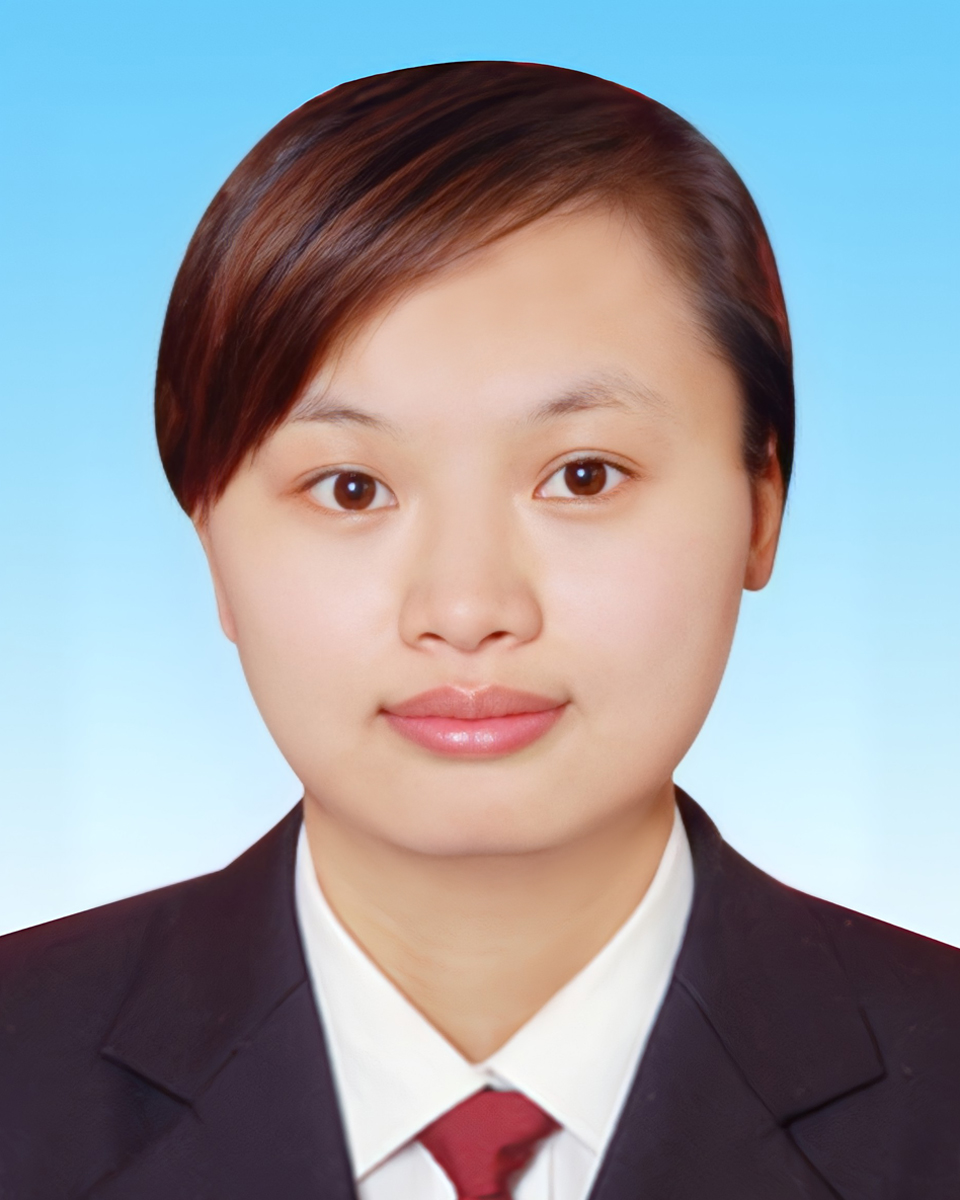 鄢丽萍.jpg
